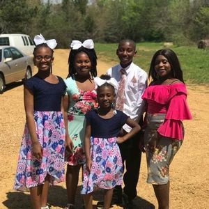 Meet your Posher, Troy